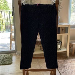 Leggings/ workout pants